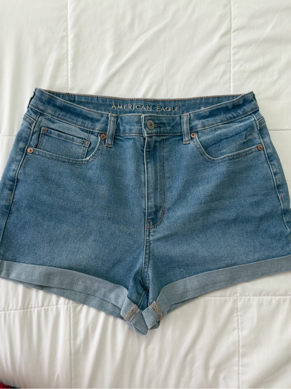 American Eagle Outfitters Medium Blue Rolled Hem Denim Shorts, Size 12, NWOT